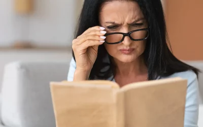Presbiopia: entenda o que é e como cuidar da sua visão